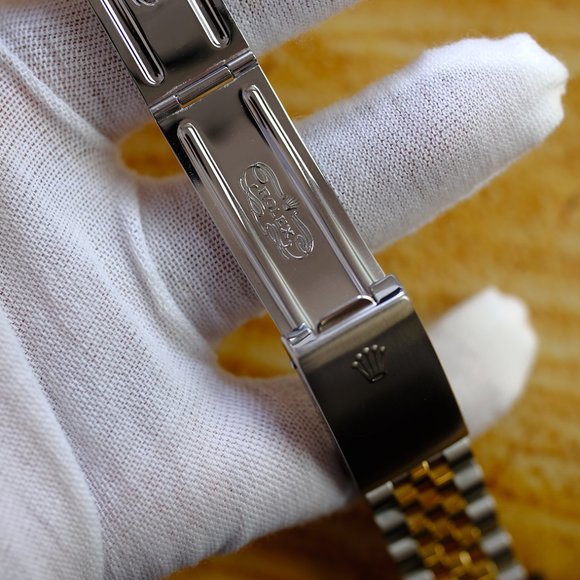 Rolex Datejust Black Tuxedo Dial 36mm Watch - Picture 9 of 9